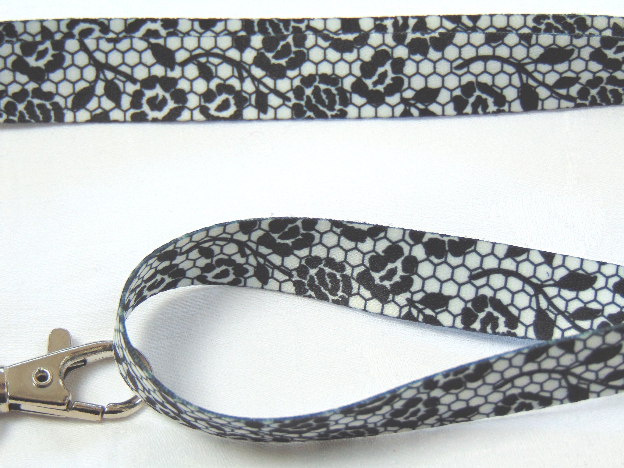Filagree lace lanyard 15mm