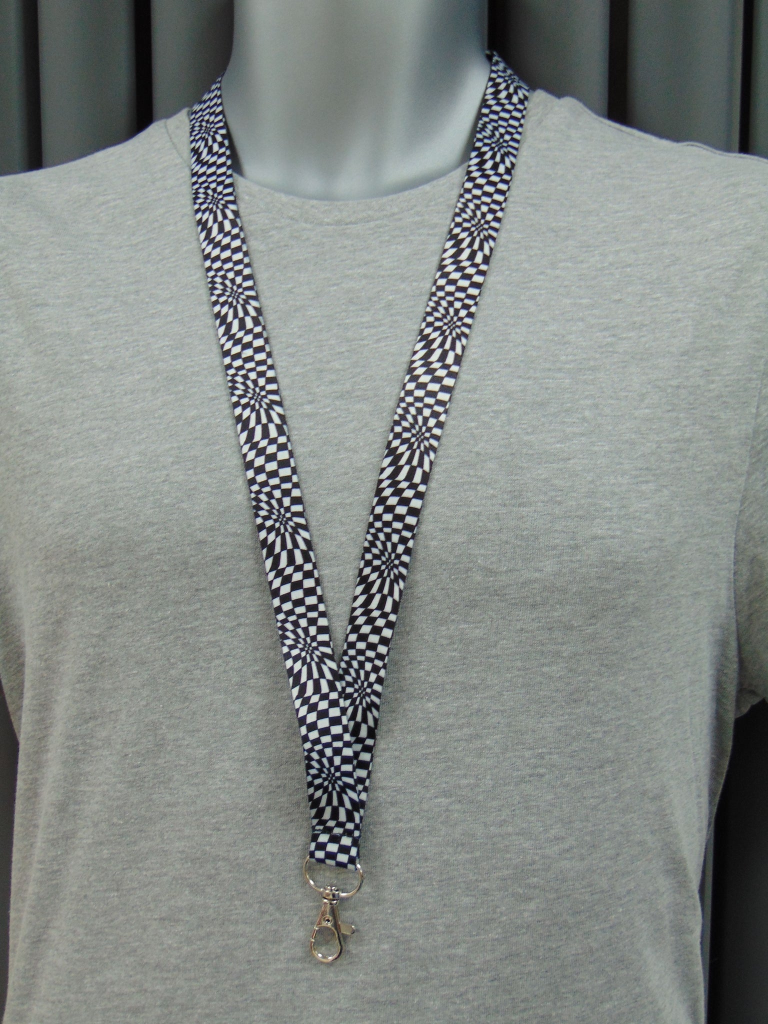 Geometric Swirl pattern lanyard 20mm
