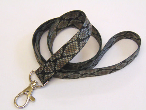 Monochrome snakeskin printed lanyard 15mm